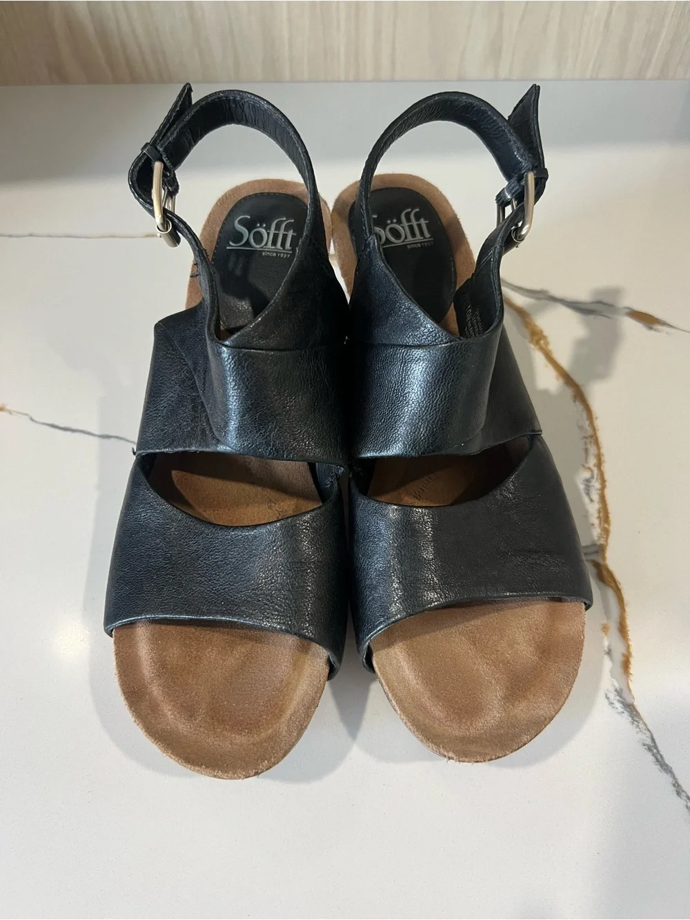 SOFFT EUC black leather wedges Sz 10